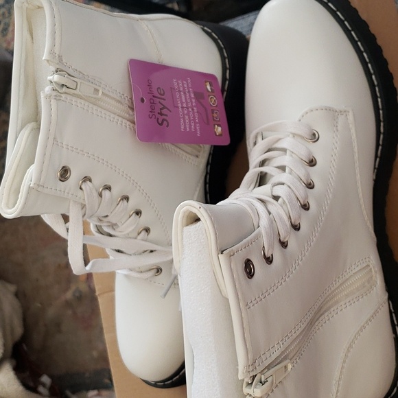 Hawkwell White Combat Side Zipper Lace up Ankle Booties Size 8.5 - Picture 5 of 10